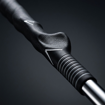 TourGrip Swing Trainer - close up of molded grip with hand placement guides